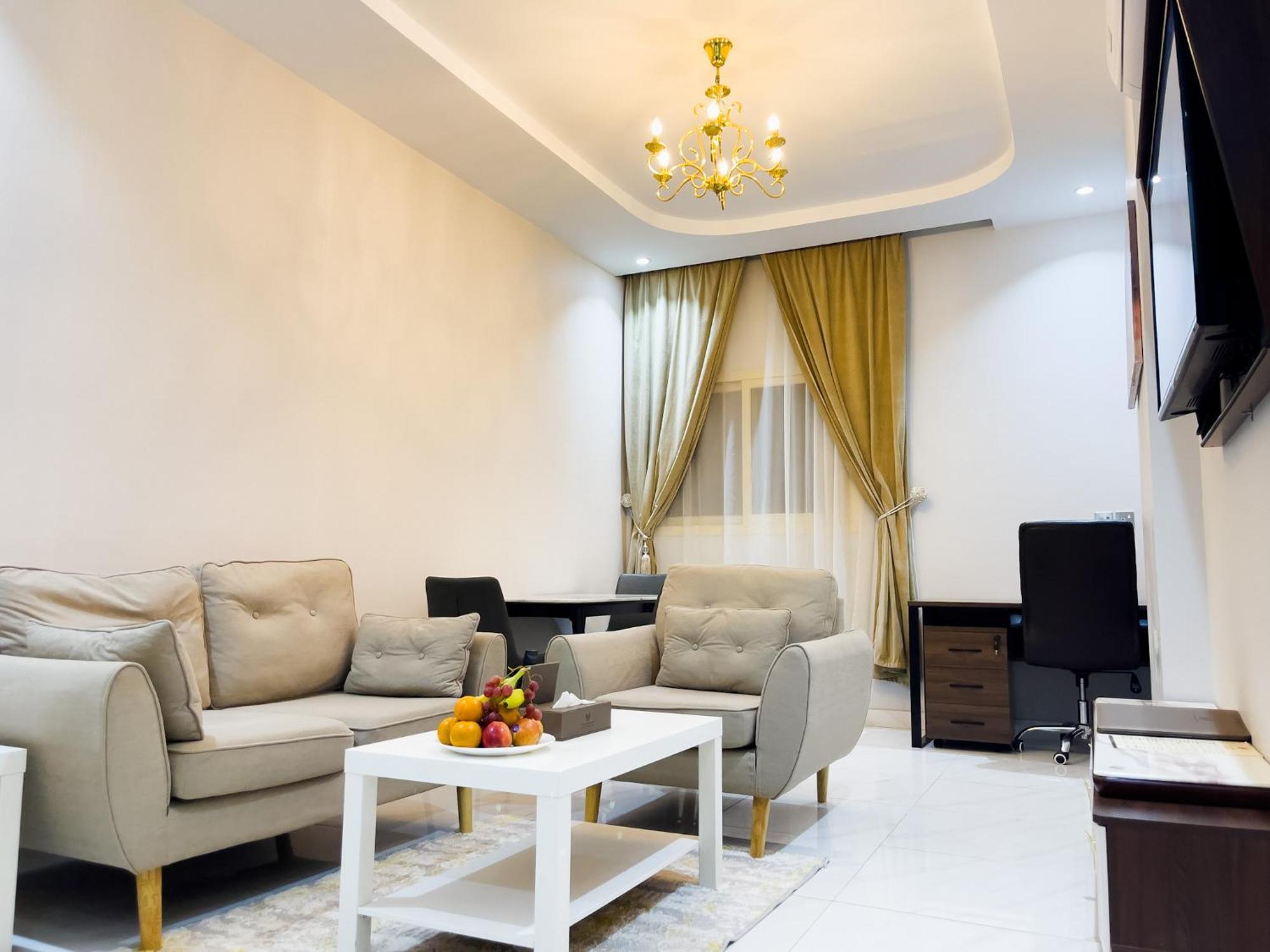 Landmark Hotel Suites Tabuk Extérieur photo