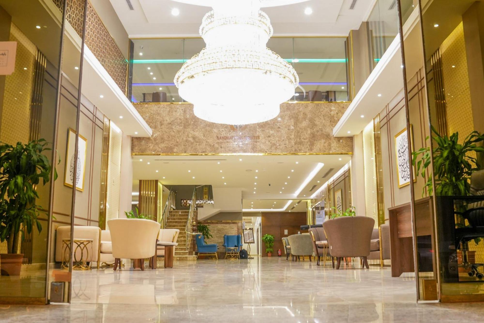 Landmark Hotel Suites Tabuk Extérieur photo
